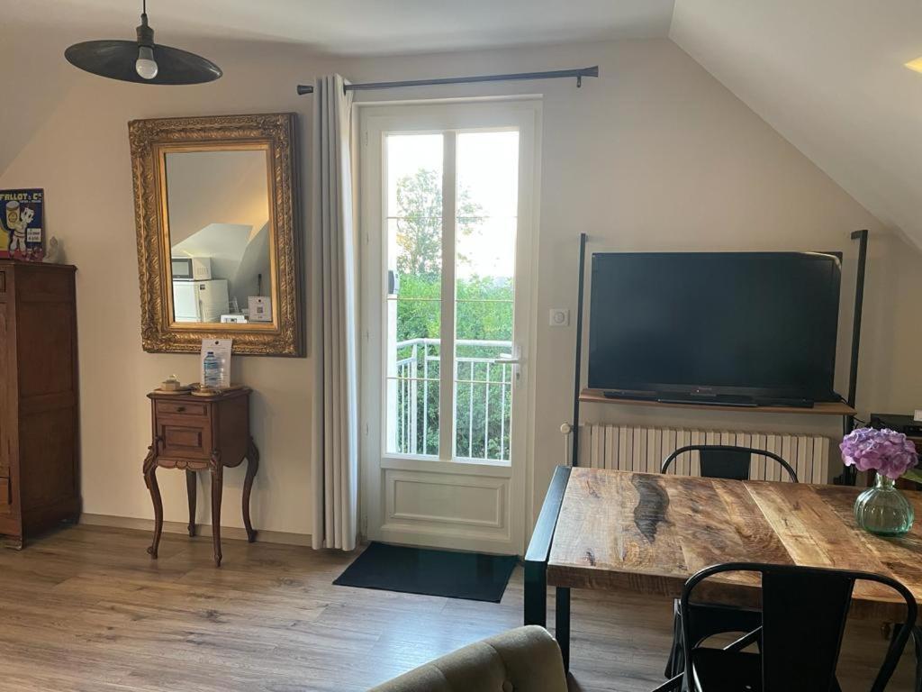 Gite Le Domaine D Orphee Marmagne  Экстерьер фото